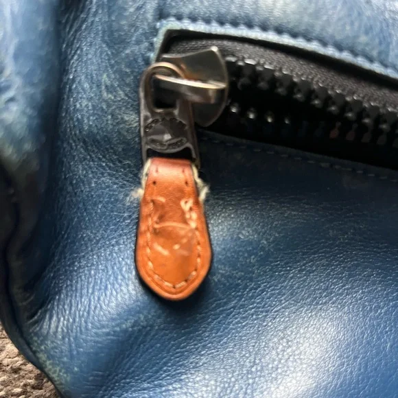 Previously loved Coach Track Belt Bag In Colorblock Signature Canvas - Picture 10 of 10